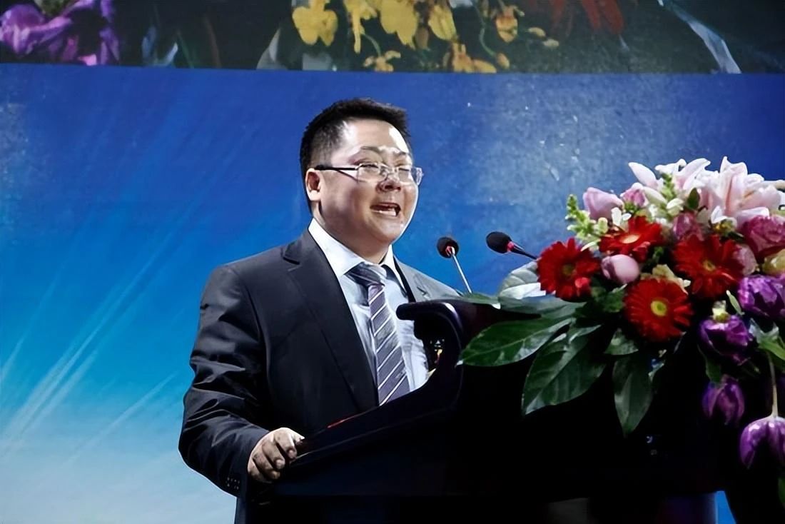 敛财700亿,敛财700多万