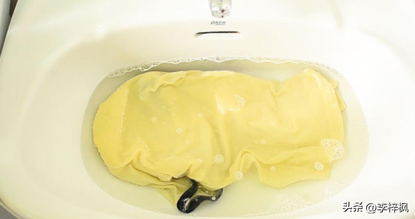 毛衣服缩水怎么恢复,衣服买大了怎么缩水