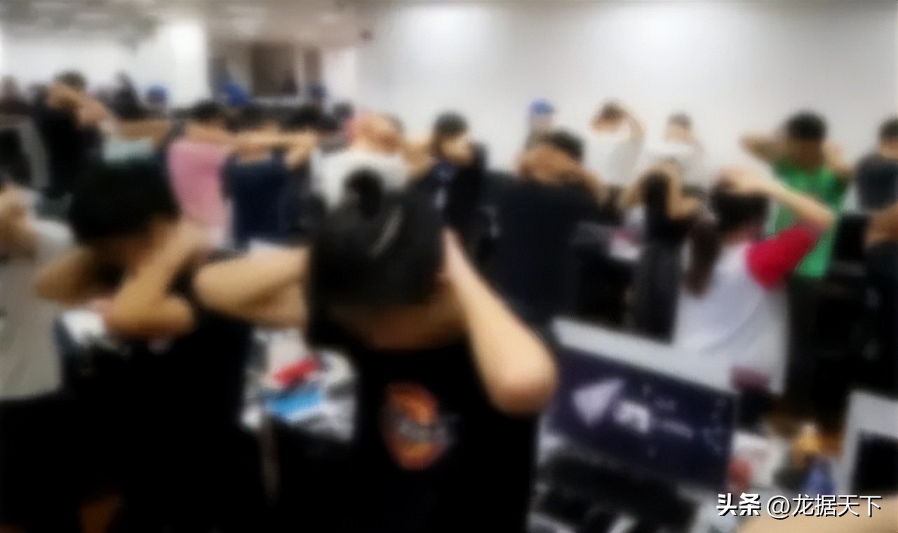 在菲律宾诈骗被当地警察抓了,中国人在菲律宾毒贩街头被杀