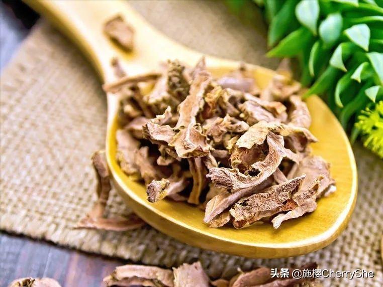 雅顿抗老精华和修丽可哪个好,修丽可和雅顿精华