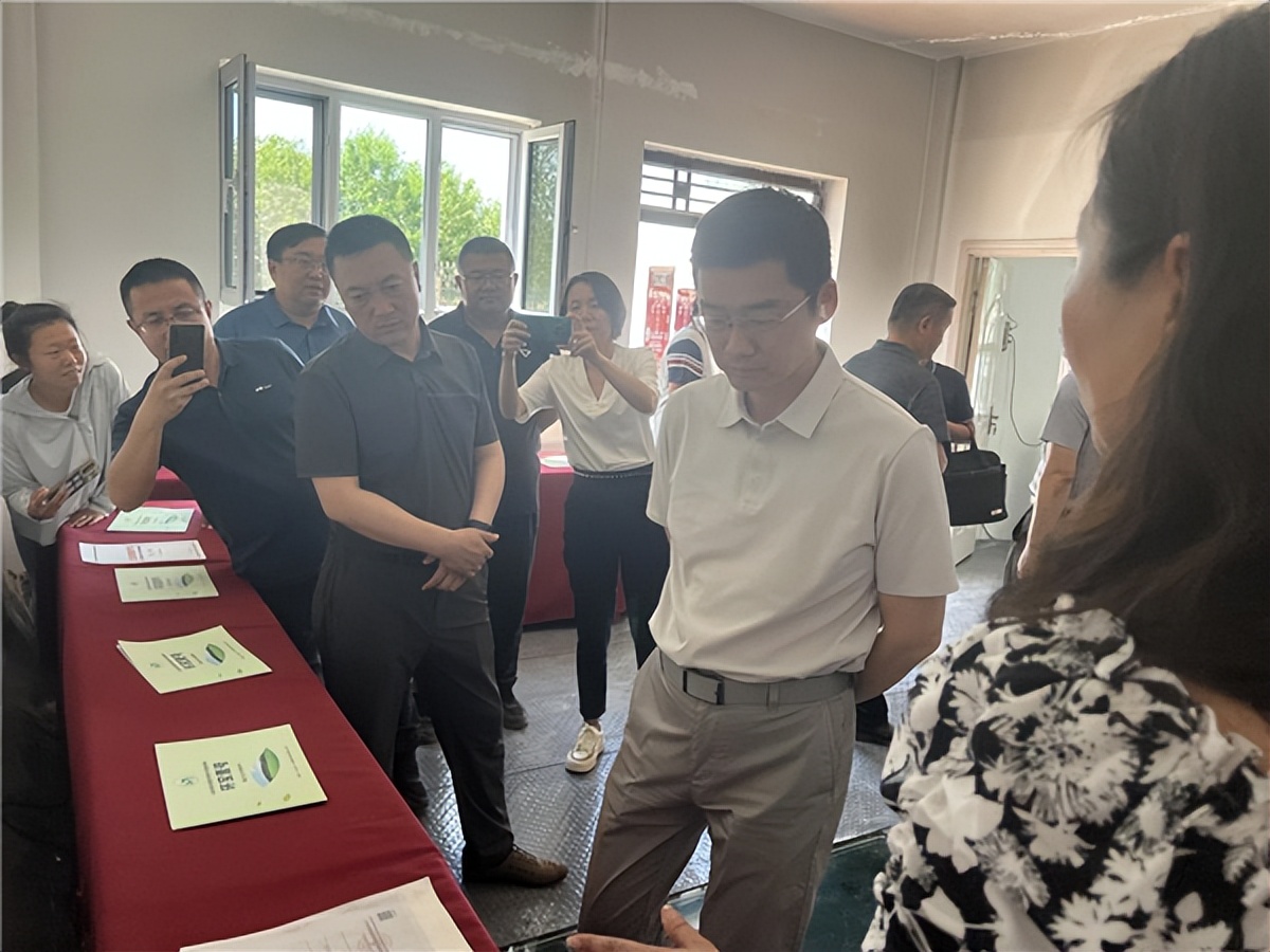 玛纳斯垃圾分类收集亭,村社区垃圾分类处理工作情况