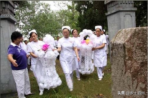 纪念1972年安徽日报《白衣红心李月华》发表50周年