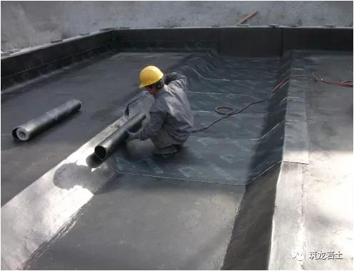 桩基工程地下防水在哪个时间施工,地基与基础工程施工常见质量通病