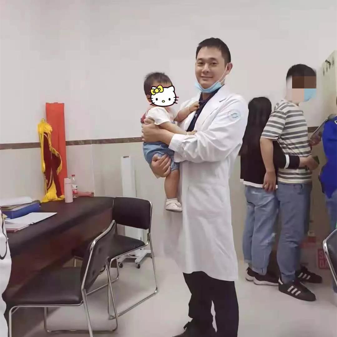 当时的我除了哭，不知道能做什么，庆幸后来遇到了牟医生