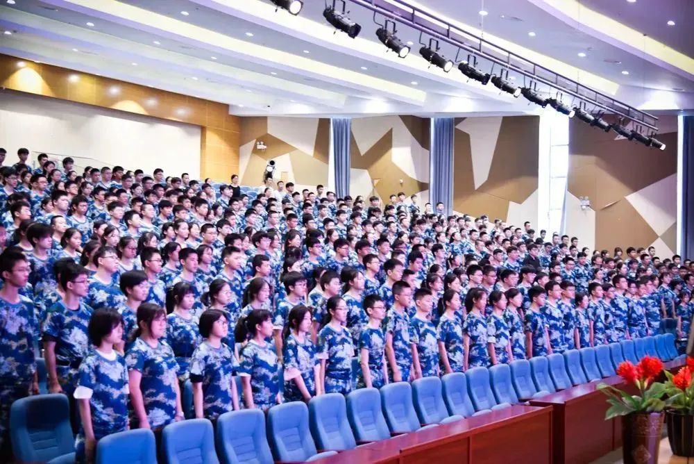 高标准军训,威武霸气的军训