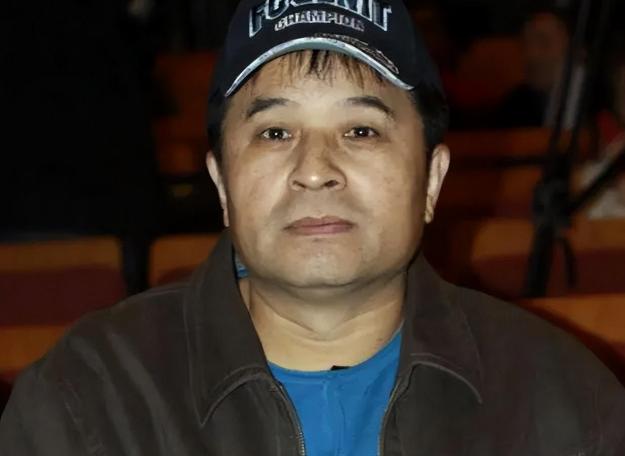 这一次，64岁的毕福剑，不再被世界宽容