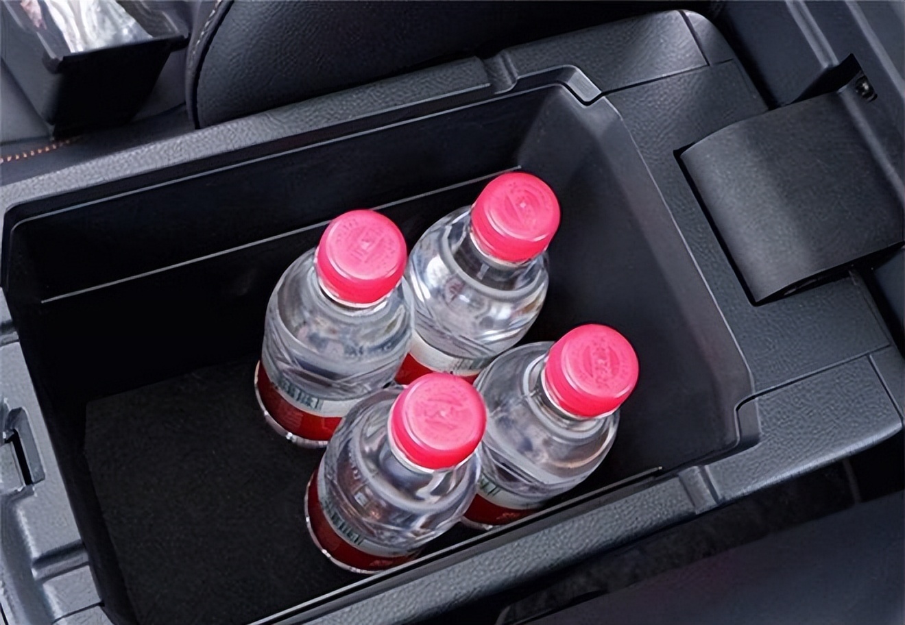 为什么卖矿泉水能当首富,矿泉水市场格局