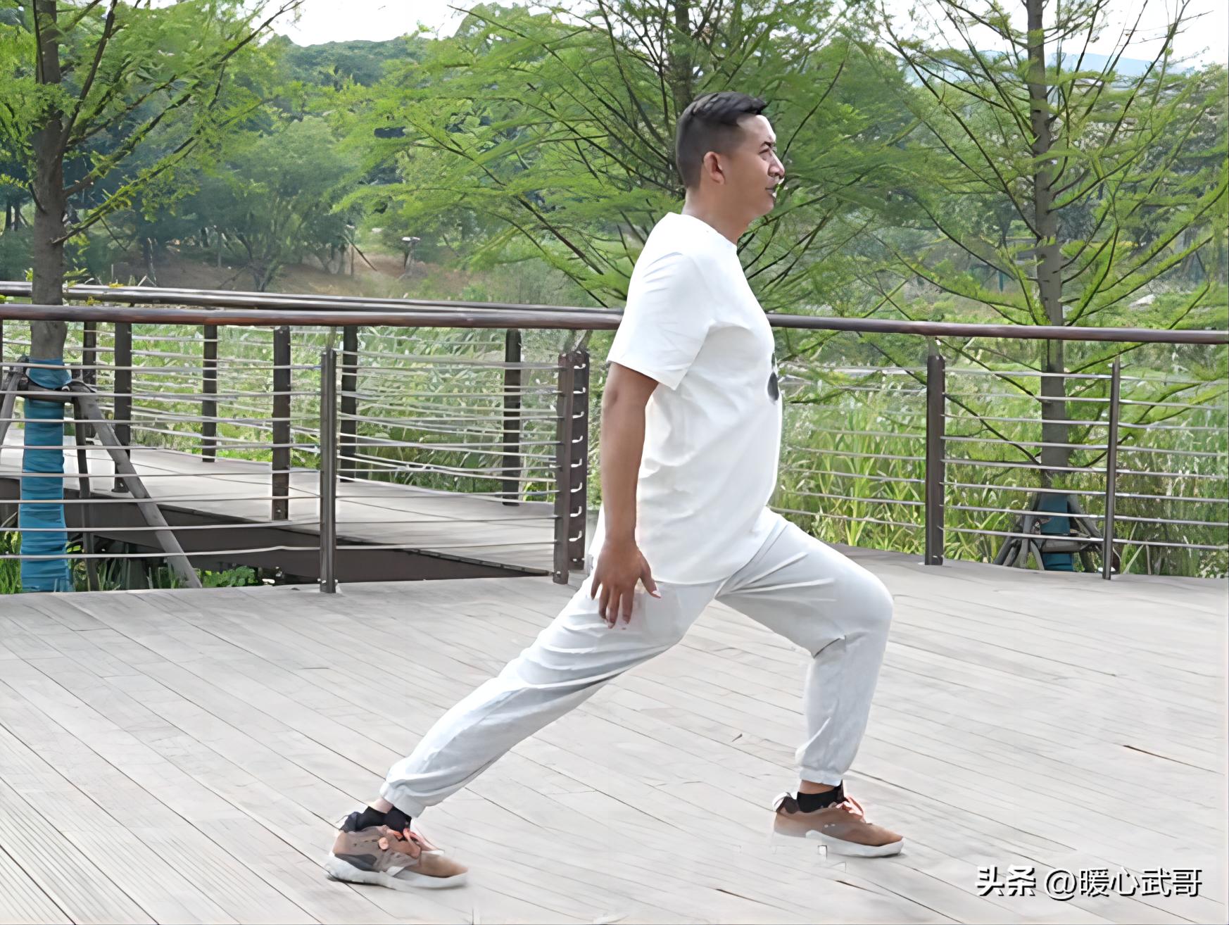 筋长一寸寿延十年每天拉筋10分钟,筋长一寸寿延十年正确方法