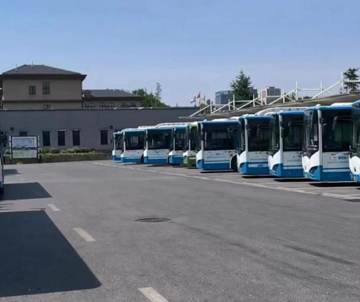 长沙公交车司机猝死后续,长沙公交车内男子死亡