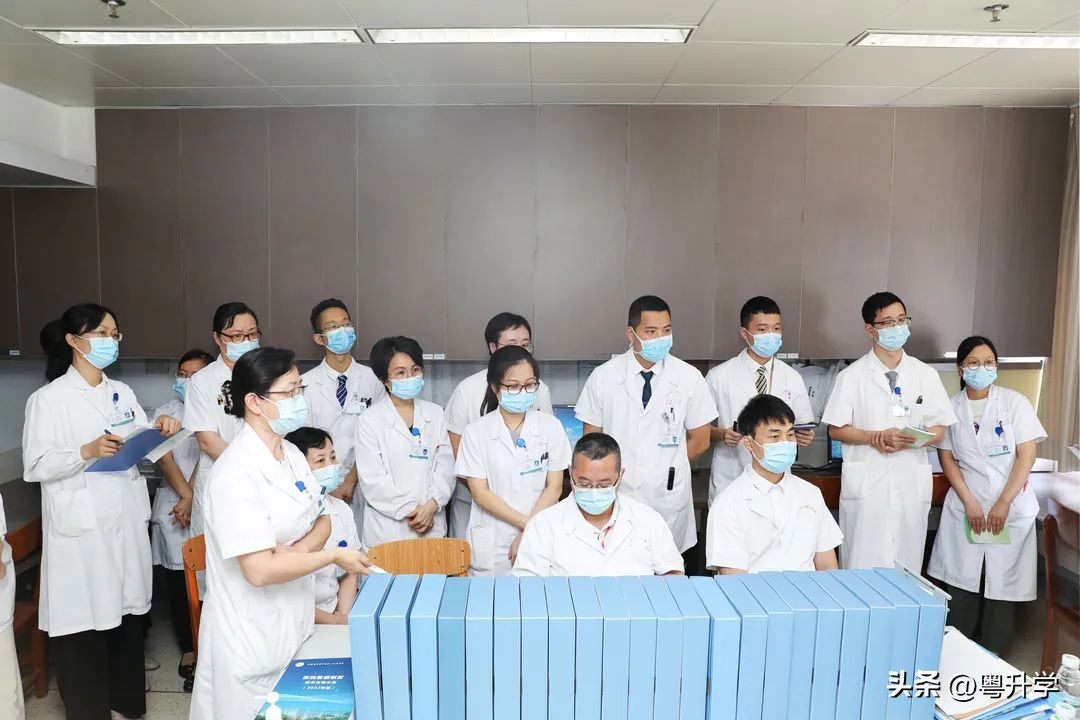喜讯！粤东首家！汕头大学医学院第一附属医院通过新标准三甲复审