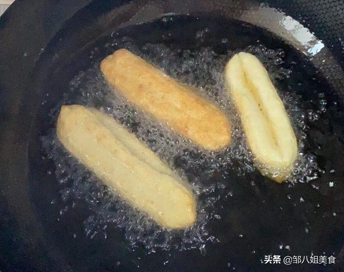 油条专用面粉炸油条的方法,炸油条要怎么发面才能炸出油条来