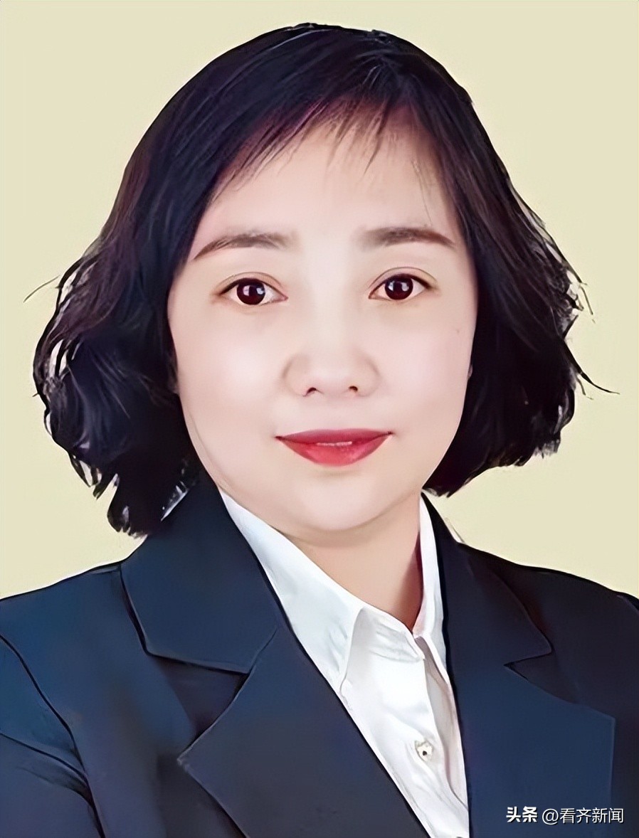 榻愰綈鍝堝皵琛℃按绉佺珛楂樹腑,榻愰綈鍝堝皵琛℃按楂樹腑