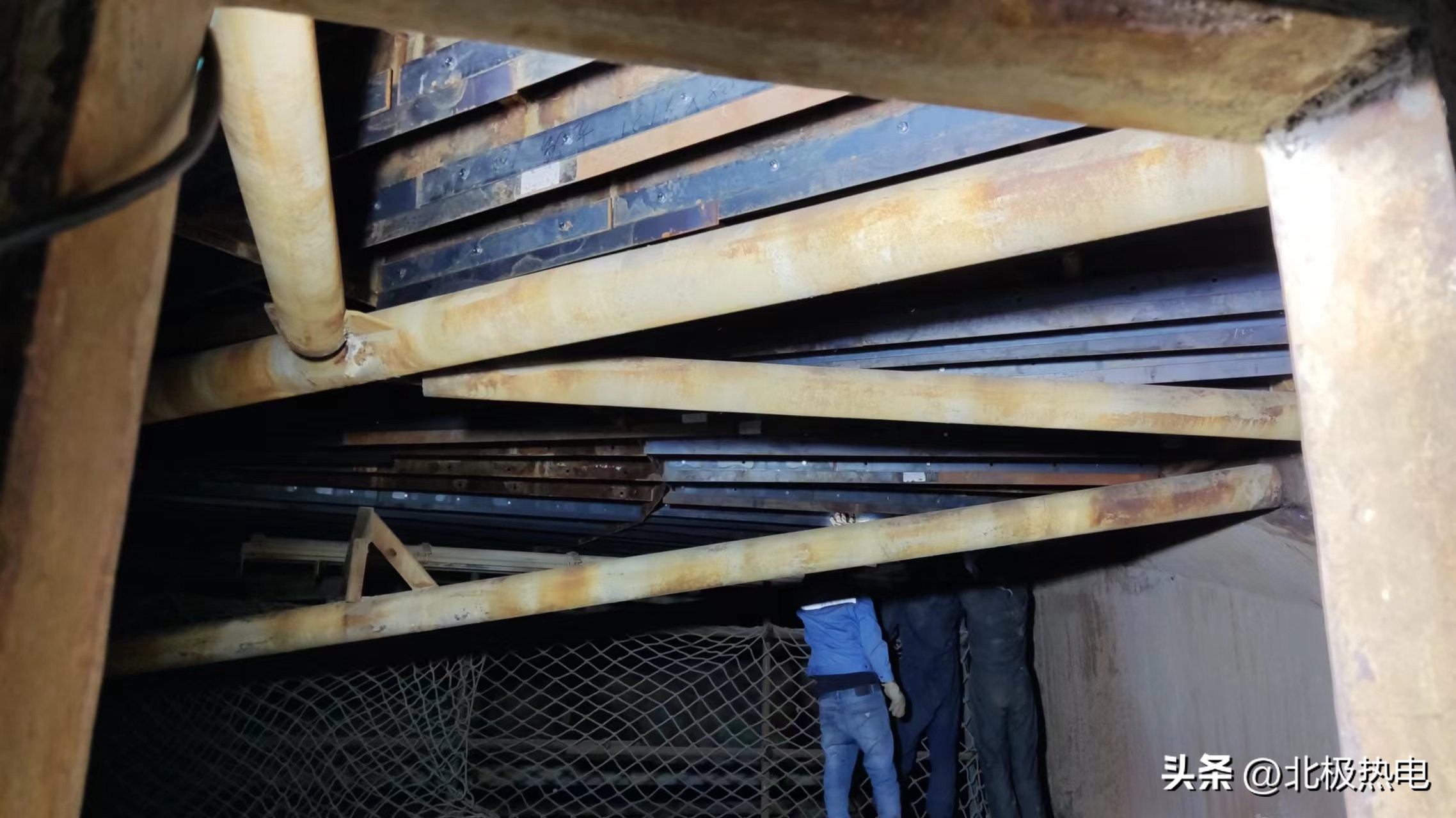 输煤皮带的拉绳开关属热控设备吗,输煤皮带检修安全措施有