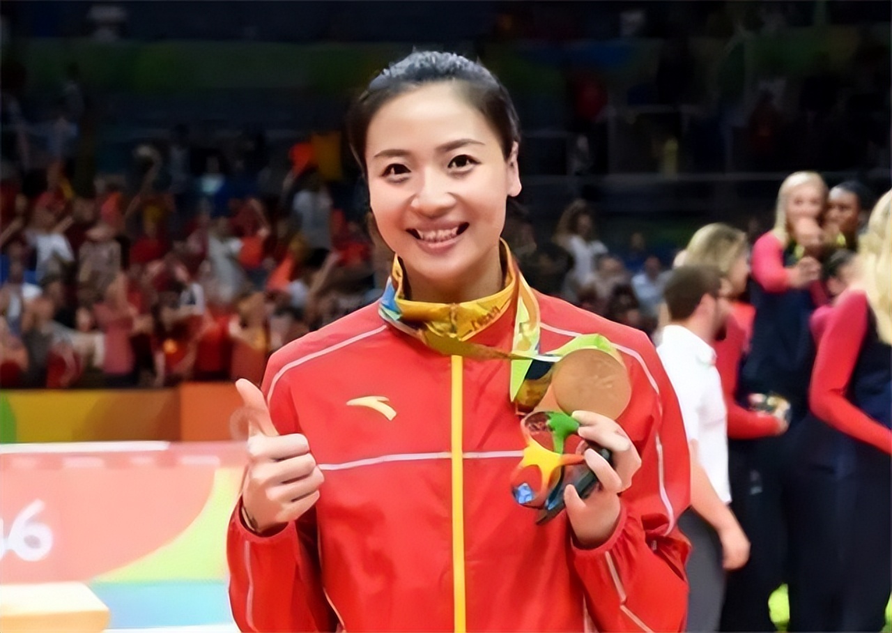 魏秋月第三任队长,30岁魏秋月近照