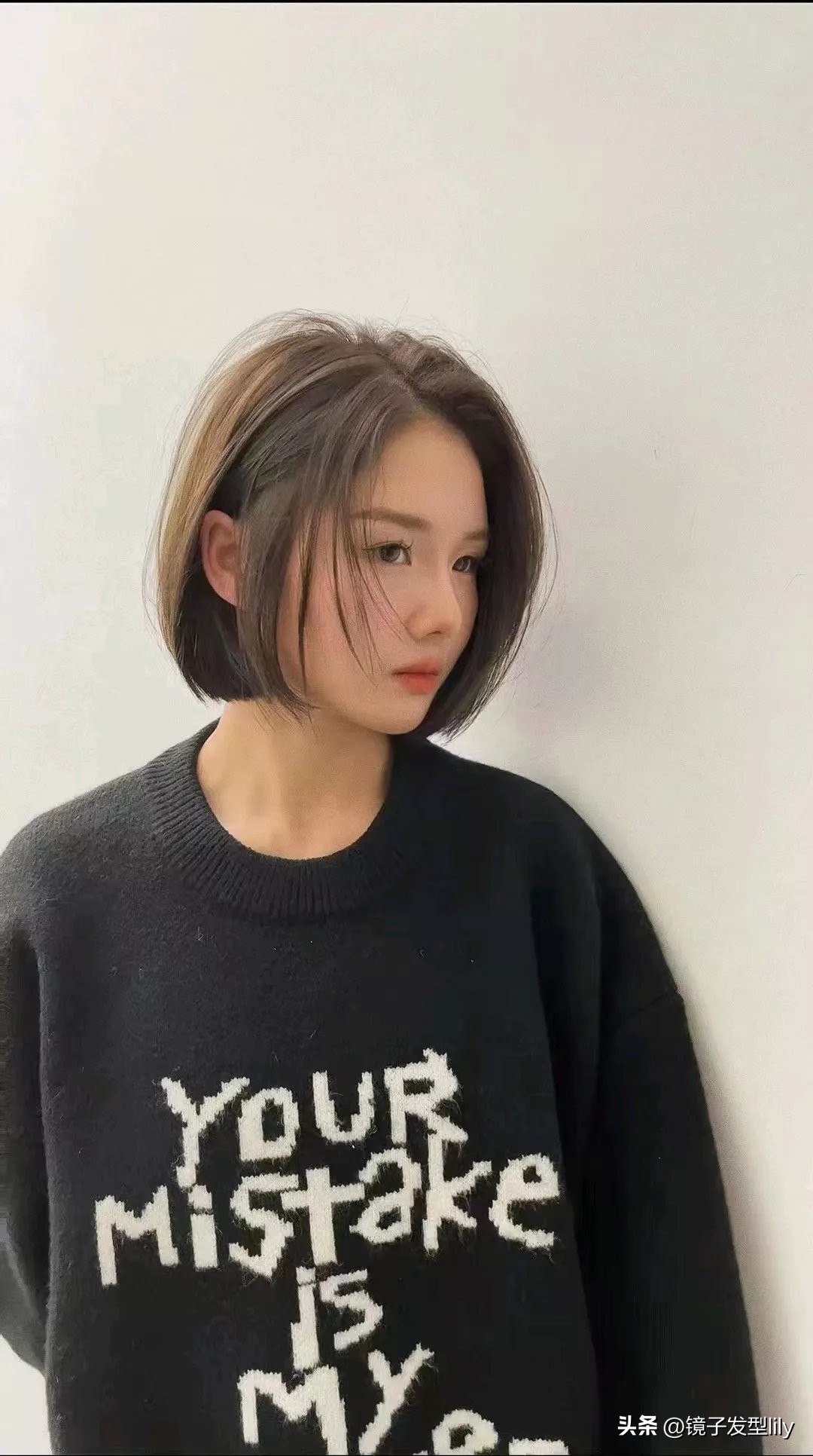 短发烫发女2021流行小卷发型减龄,2020年最火短发小卷花样多点的