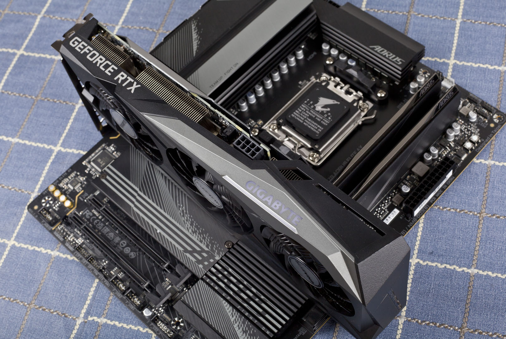 技嘉小雕x670aorus,技嘉锐龙7000系列主板的黑科技