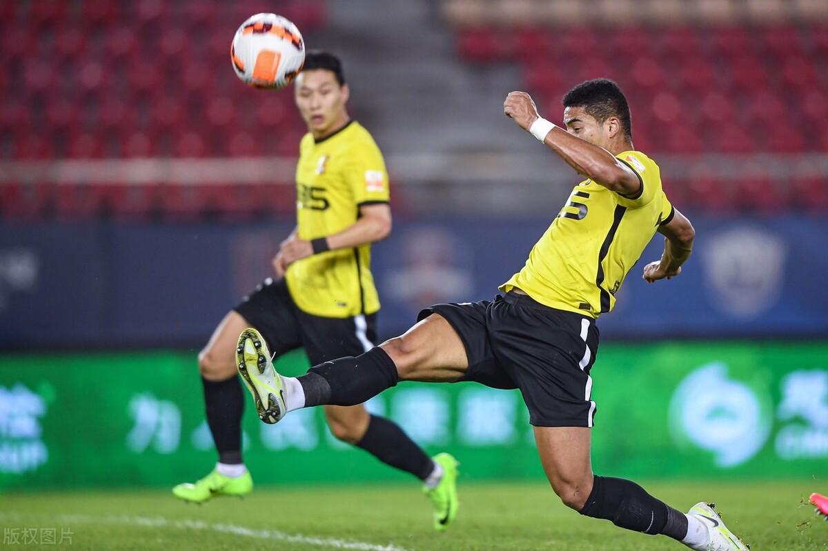 中超十八轮后最新排名,中超十八轮积分榜