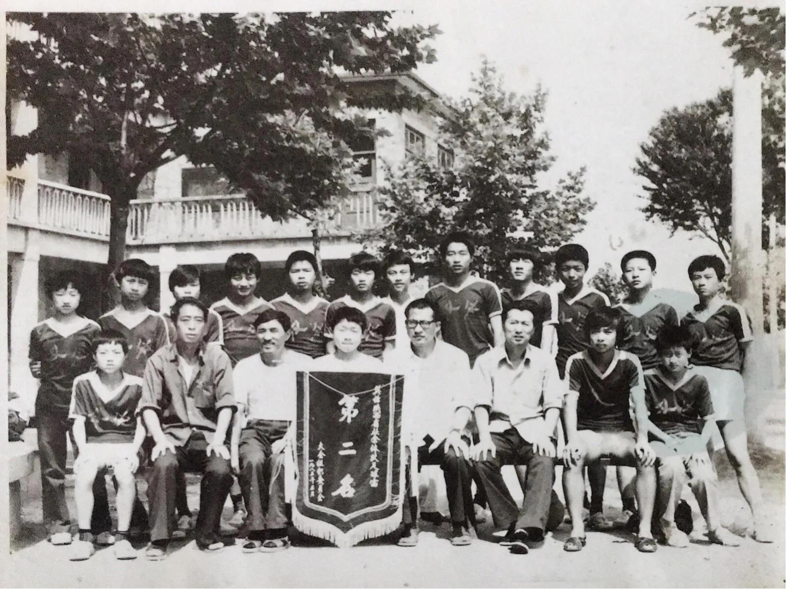 我和足球的故事短视频,回顾中国足球2002世界杯