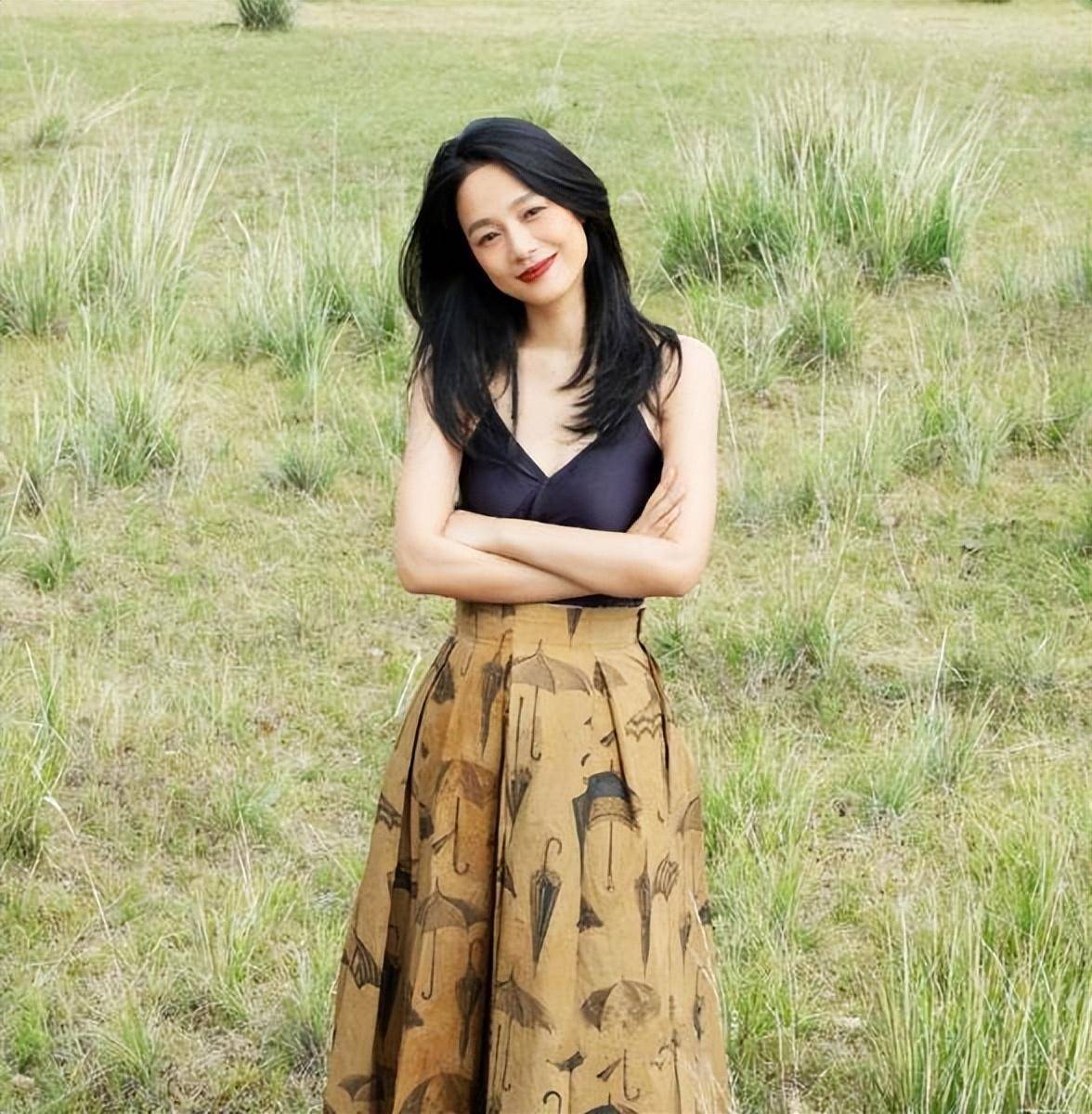 姜家有女初长成！女儿最害怕看见我流泪，如今姜文有心事