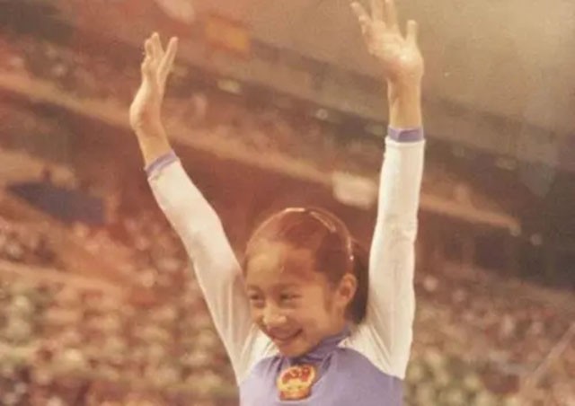 体操名将陆莉现在照片,体操选手陆莉