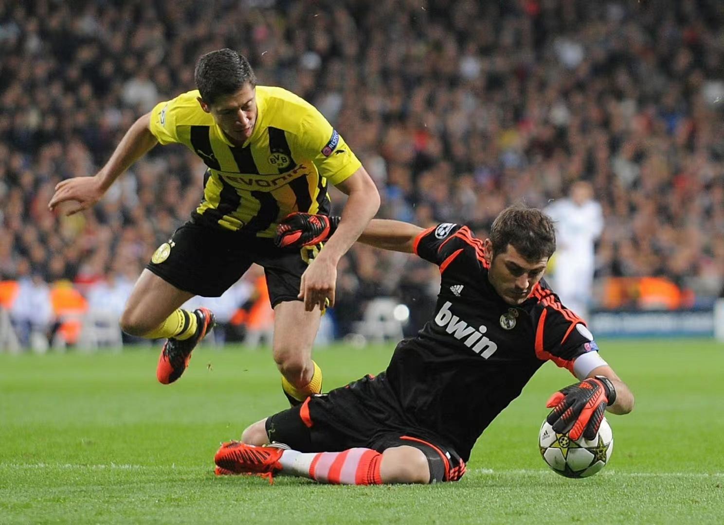 张英含解读数据足球,张英含视频