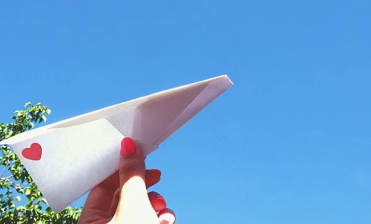 留守儿童被歧视例子,当过留守儿童的人内心都比较自卑