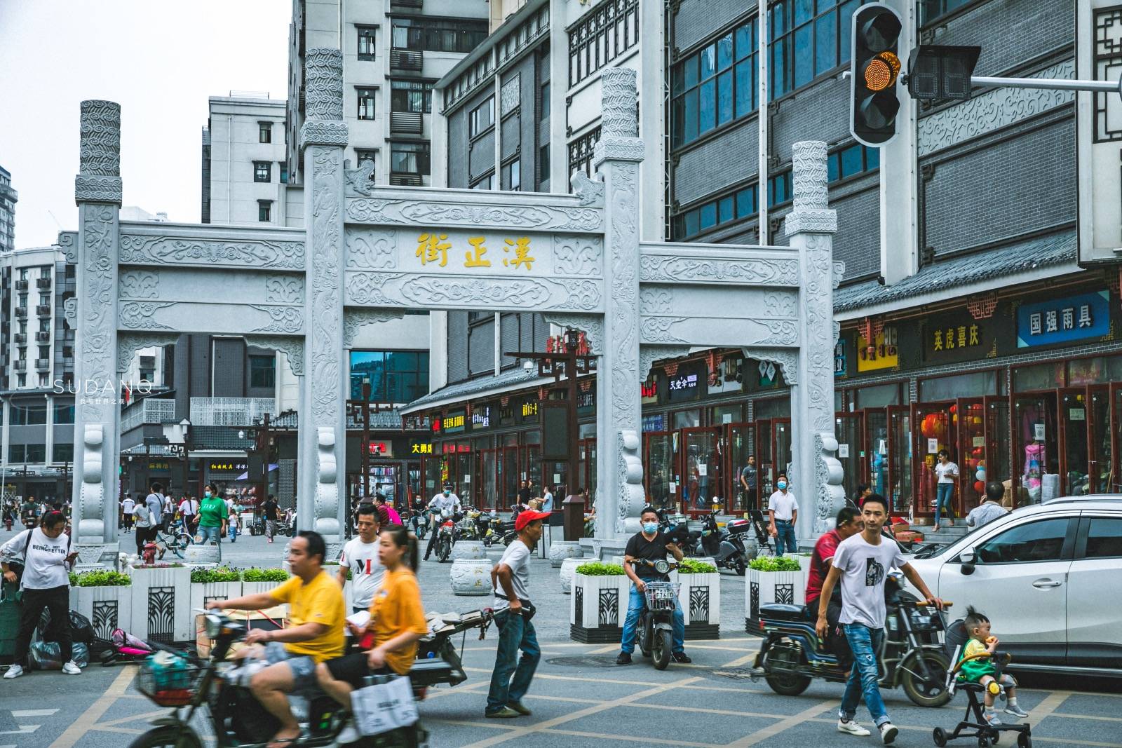 武汉人为什么不排外？烟火气的城市包容乃大，有江湖气概