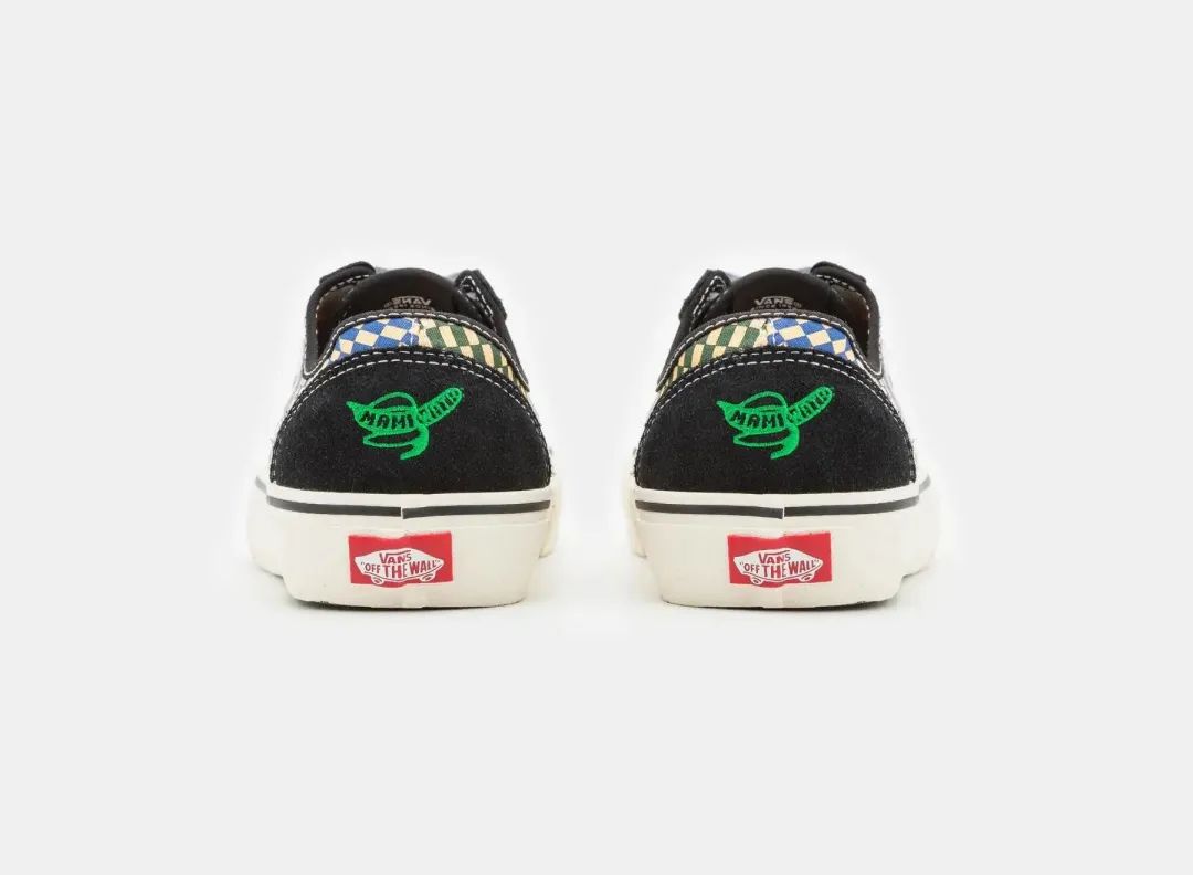 vans2023兔年联名款,takahayashixvans联名黑红