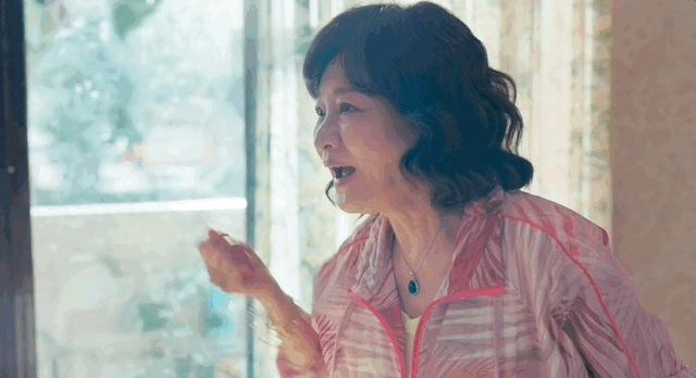 羞耻又上头!63岁老妈网恋奔现远嫁澳洲,不厚码没法看?