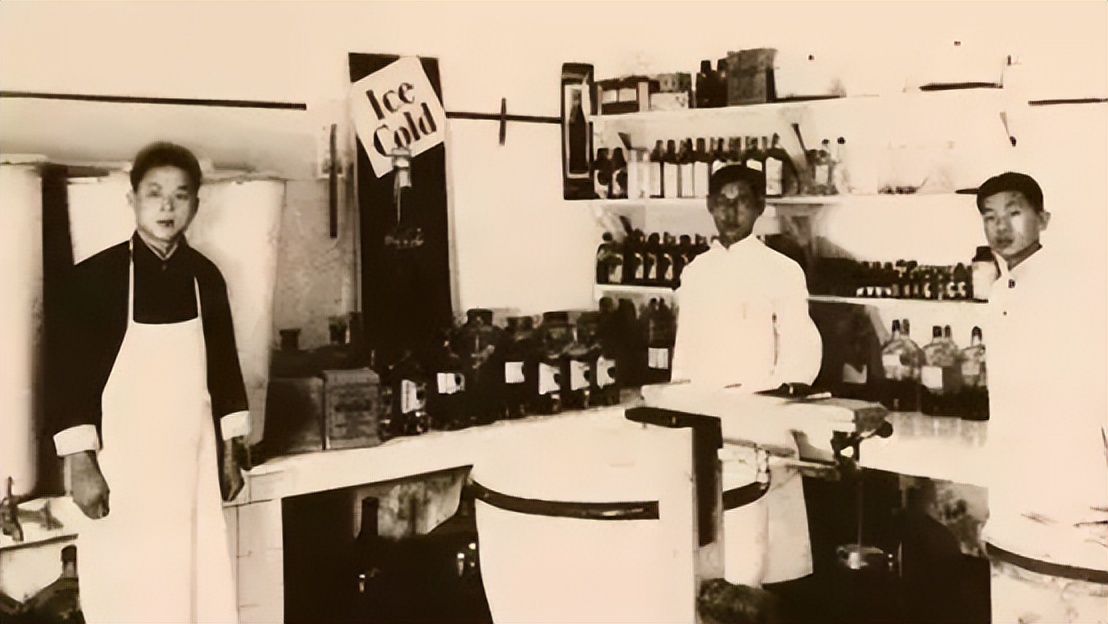 农夫山泉面对消费者对瓶装水质疑,农夫山泉如何称霸瓶装水