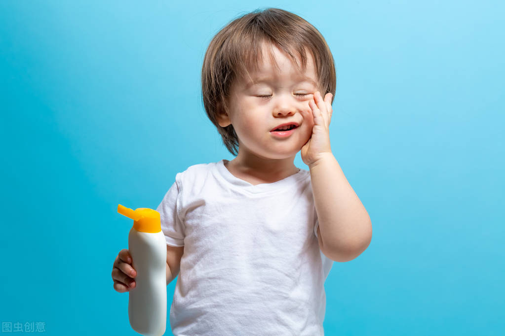 冬季皮肤干燥起皮用什么护肤,冬季宝宝皮肤怎么护肤最好