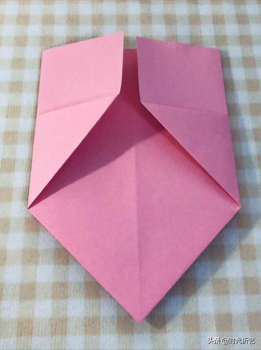 图解折纸教程,苍蝇纸盒的折纸方法