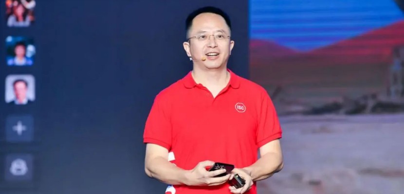 周鸿祎复盘360免费战略,周鸿祎360转型