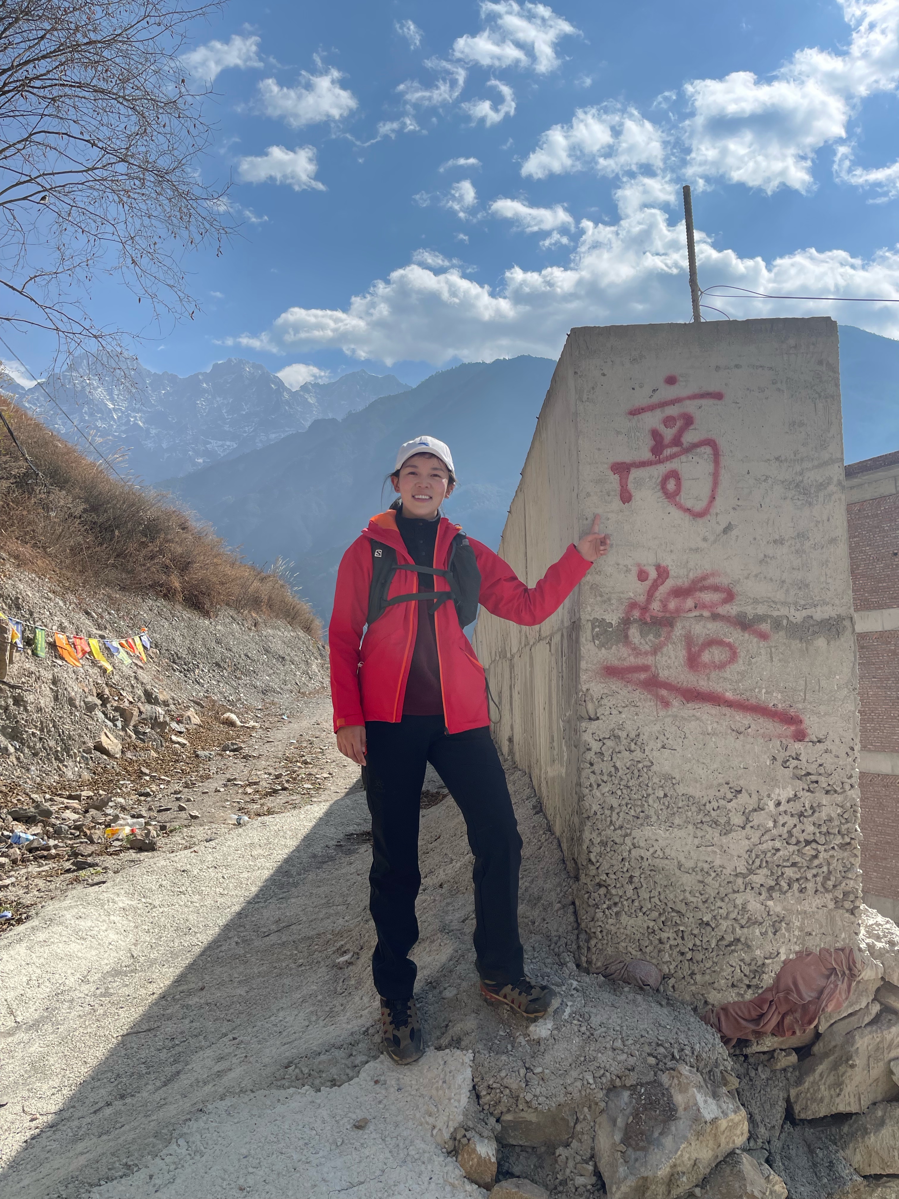 虎跳峡高路徒步最难走路段,虎跳峡高路徒步两日游在哪住宿