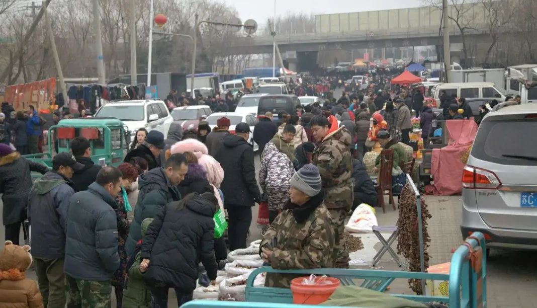 农村集市上的猫腻是真的吗,农村集市最常见的假货