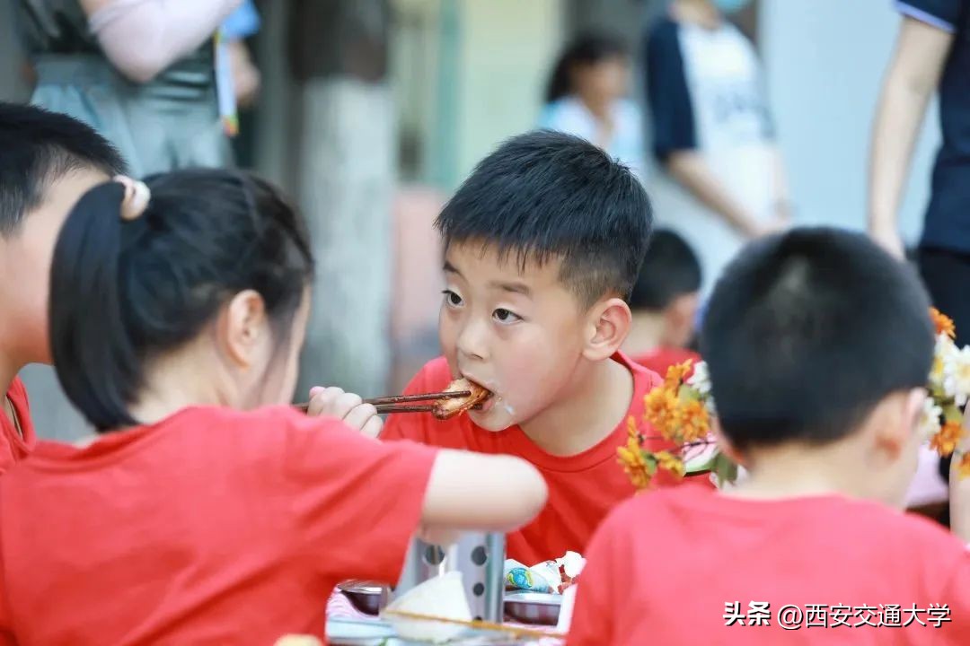星空寻梦，共赴未来！走进西安交大幼儿园第七届“勇敢者之夜”