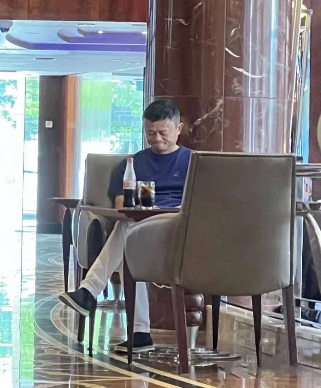 马云到墨尔本见老友,马云到访澳大利亚纽卡斯尔大学