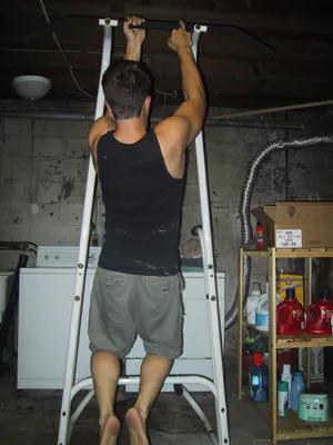 单臂引体向上女,单臂锁引体向上