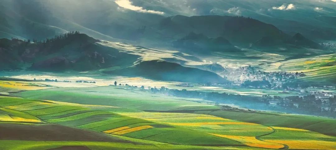 青海：美成了最不像地球的地方