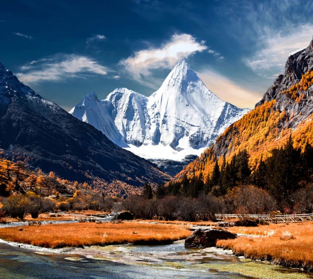 稻城亚丁啥时去最好,去稻城亚丁啥时候去最好