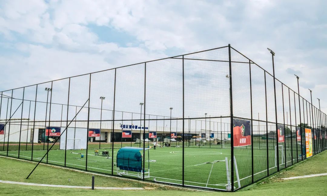 成都便宜的运动场地有哪些,家门口运动场地