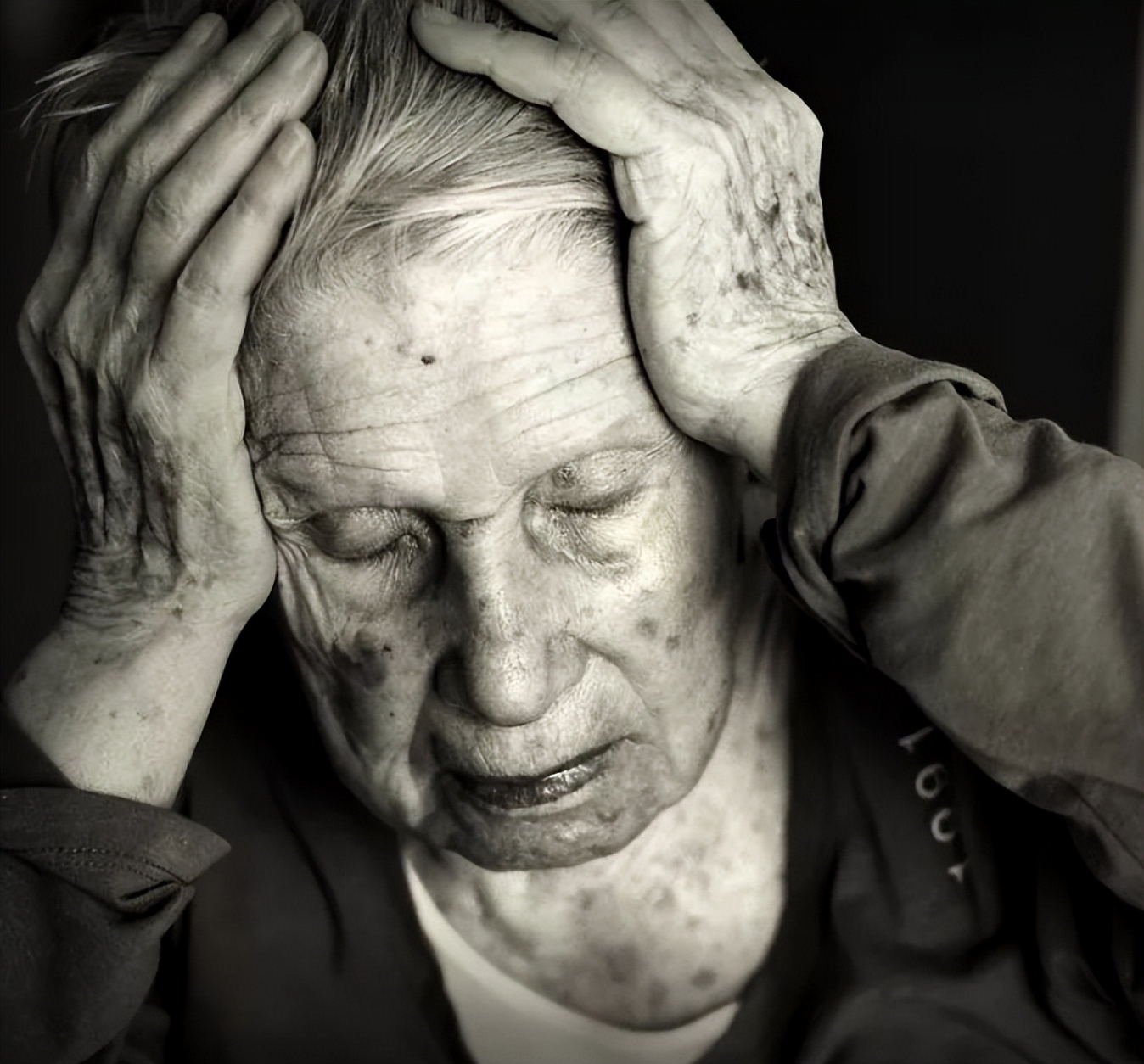 老年夫妻同住有什么益处,老年夫妻相处有什么好处