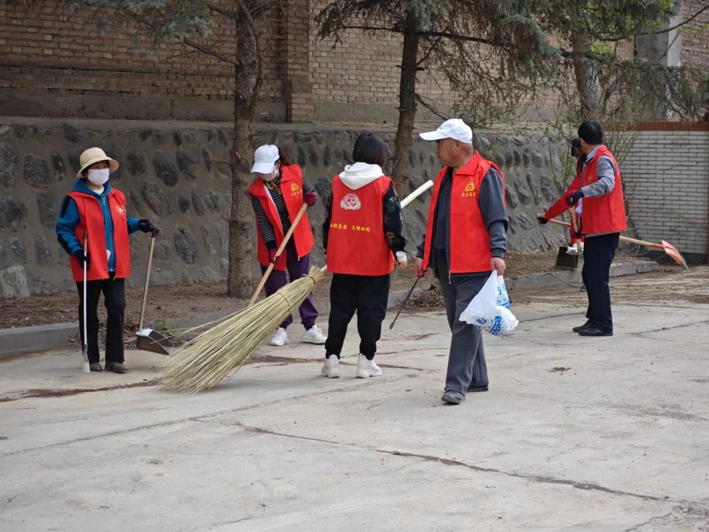 社区有效推动党员干部干事创业,社区工作者真抓实干担当作为