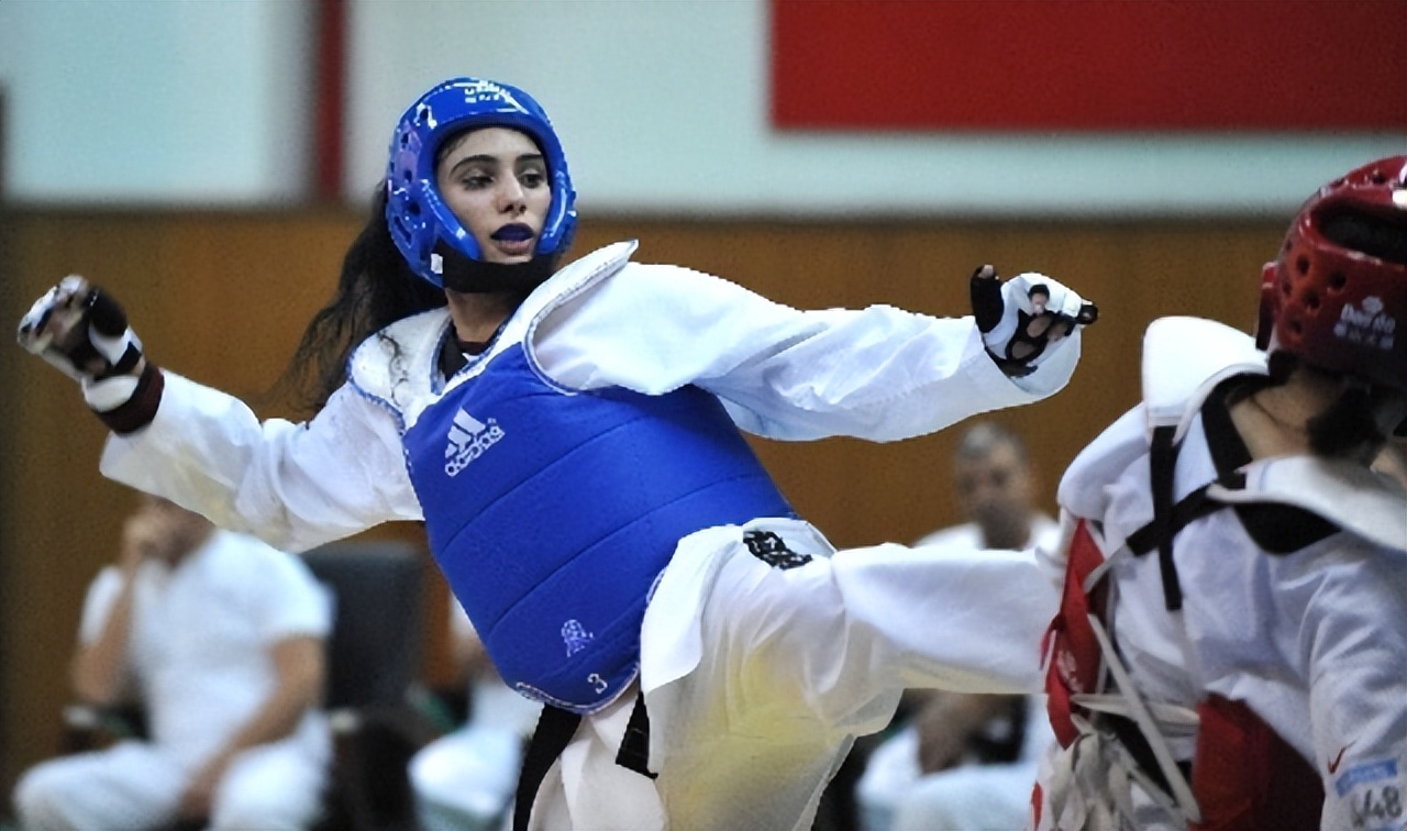 迪拜最美公主多少岁,迪拜最漂亮公主长大后