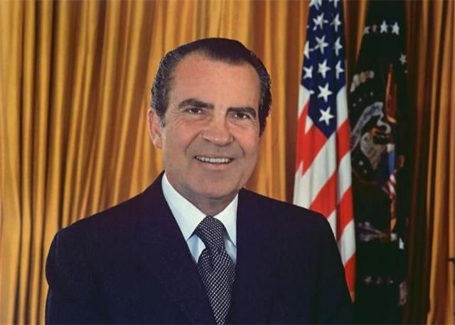 毛主席送给尼克松12字手书，尼克松看后一头雾水，至今无人能解