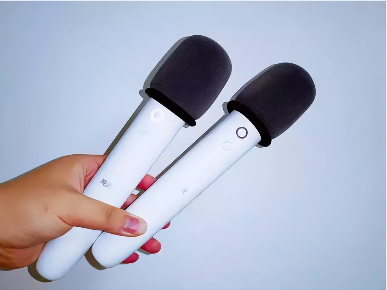 随时随地唱歌，家中唱K必备神器：纯麦K歌无线麦克风U7Pro