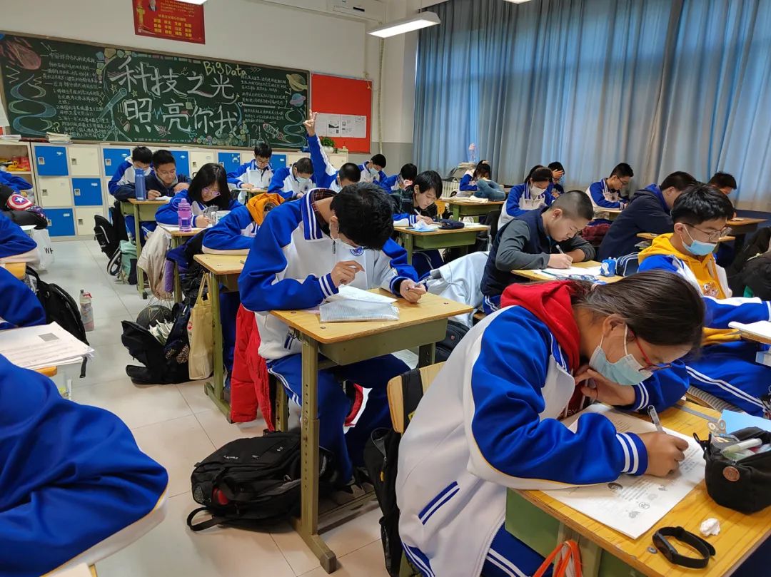 这些211大学专业比清北还牛,211高校含金量最高的大学专业