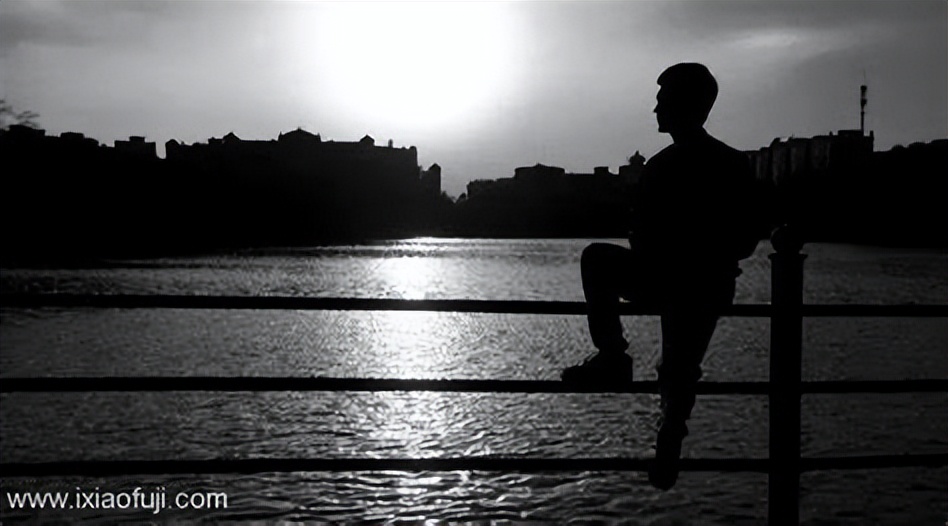 给我一个支点就能撬动地球,给我一根撬棍我能撬动整个地球