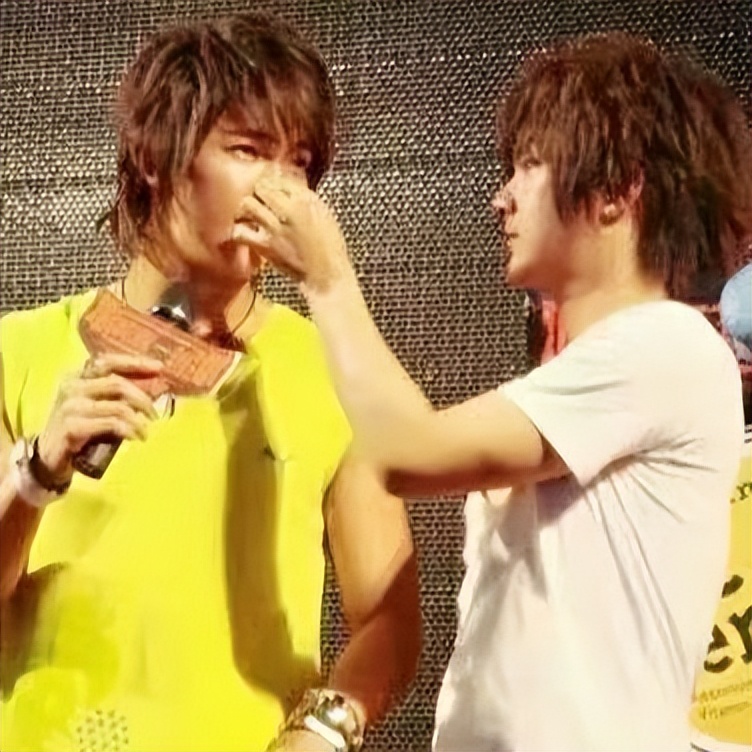 炎亚纶和汪东城真的爱过吗,炎亚纶单恋汪东城