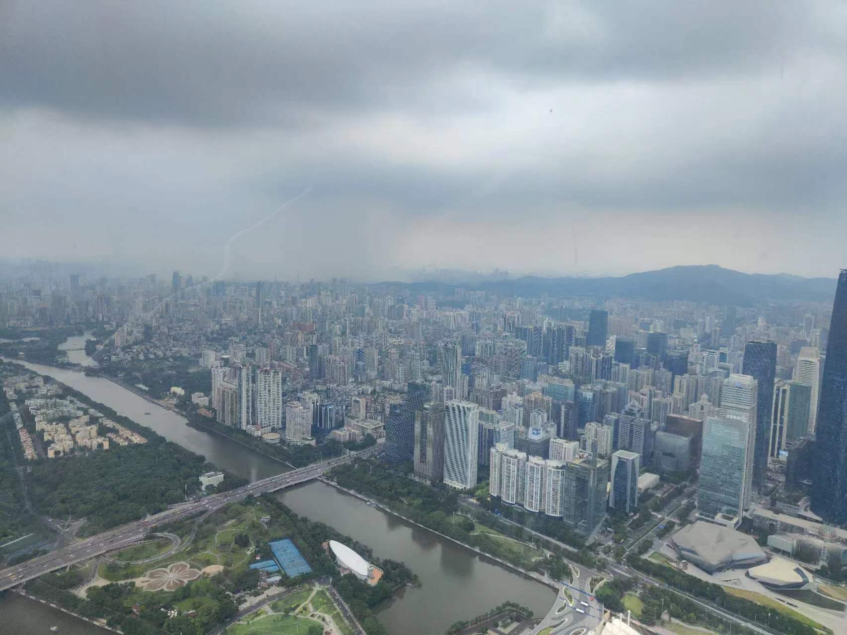 从武汉到广州货车收费,从武汉到广州飞机